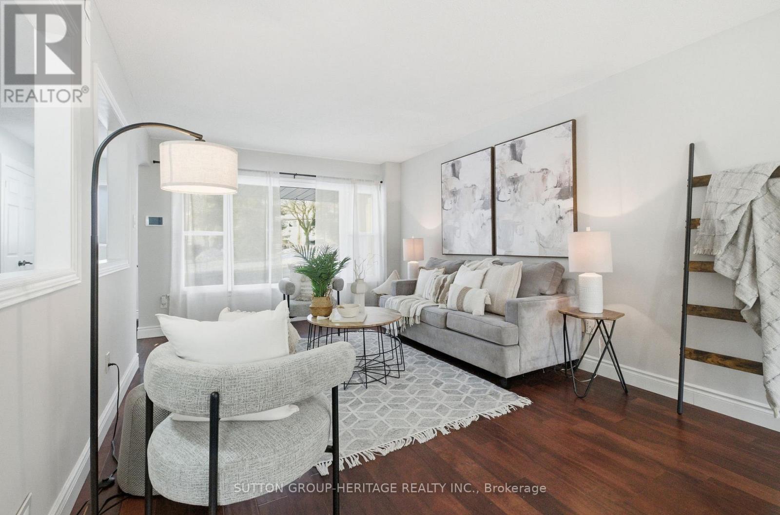 385 Daytona Court, Oshawa, Ontario  L1K 1H9 - Photo 7 - E12685710