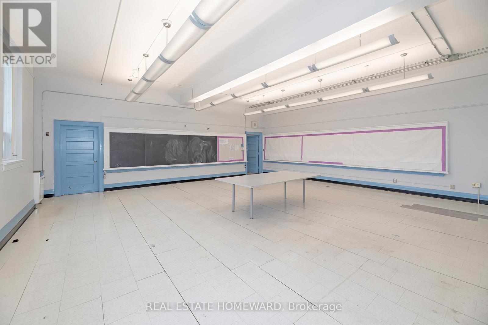 202 Simcoe Street N, Oshawa, Ontario  L1G 4S9 - Photo 12 - E12689986