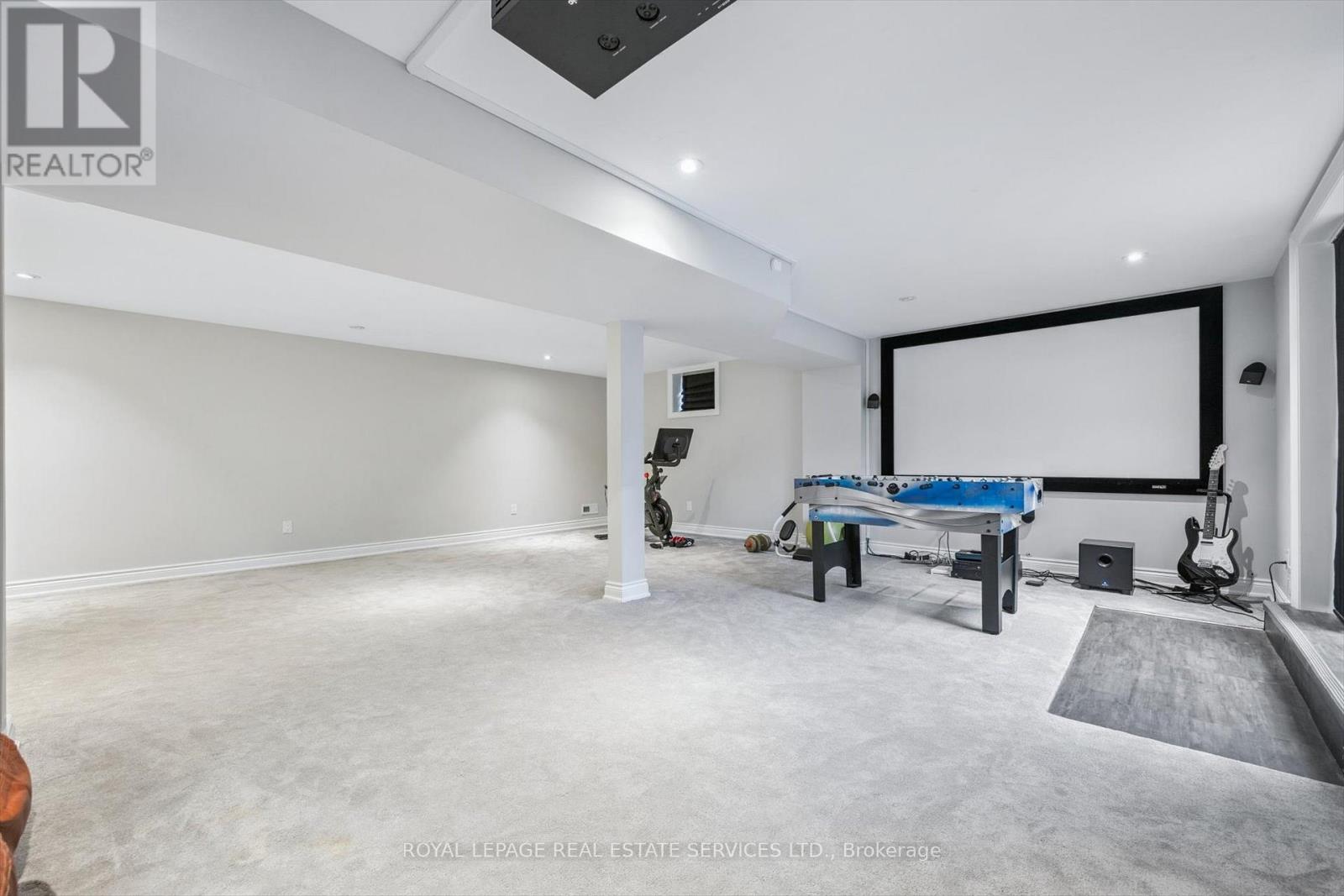 1302 Hillview Crescent, Oakville, Ontario  L6H 2C7 - Photo 38 - W12642790