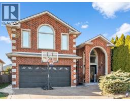 957 BANWELL, Windsor, Ontario