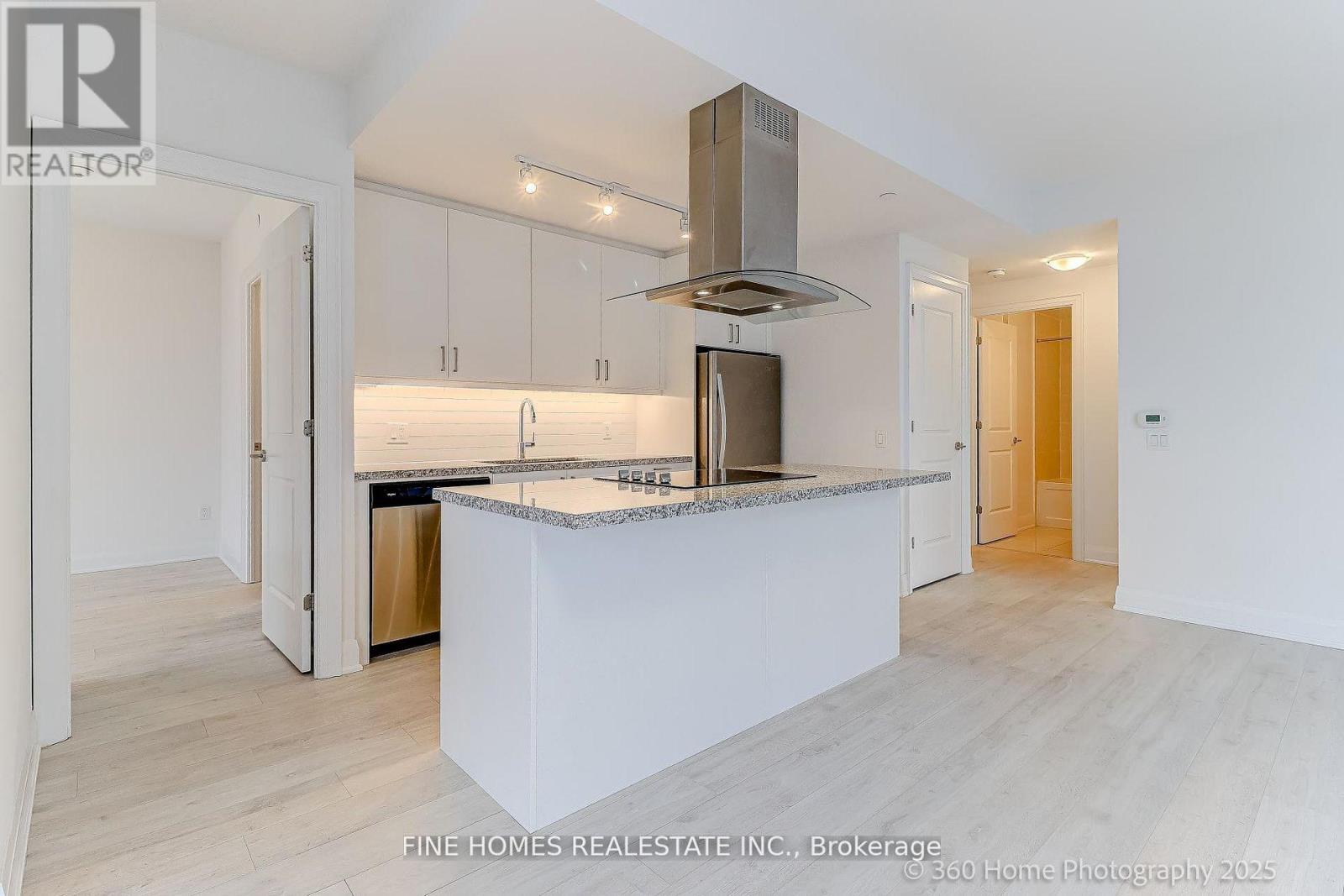 1307 - 20 Gatineau Drive, Vaughan, Ontario  L4J 0L3 - Photo 6 - N12690864