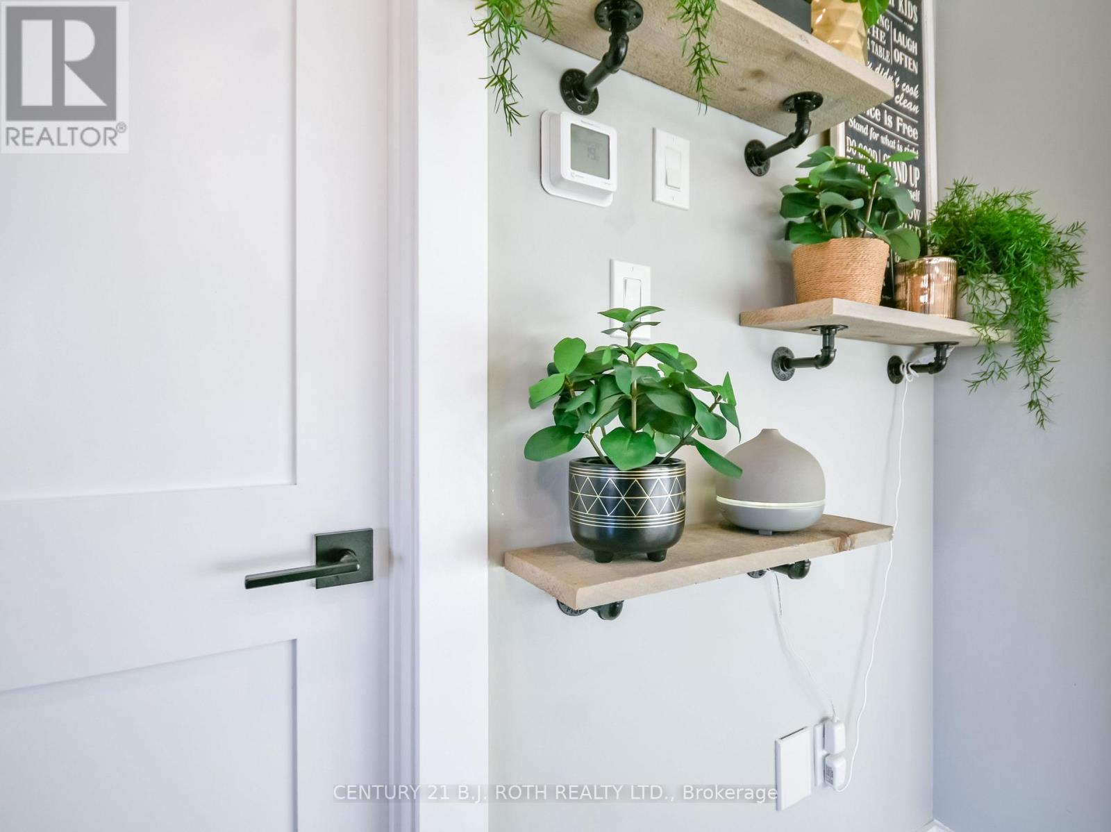 27 Claire Drive, Barrie (Painswick South), Ontario  L4N 5Y1 - Photo 15 - S12690830