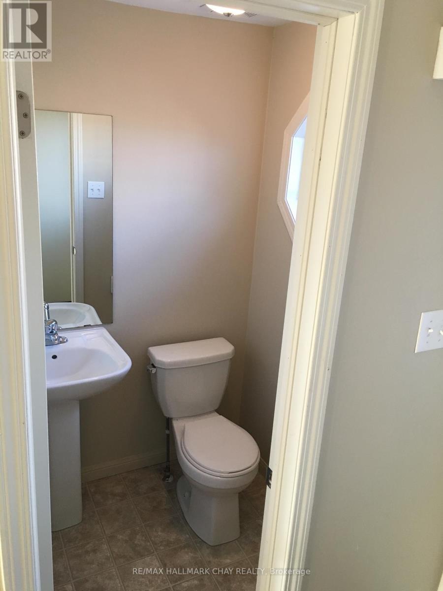 141 Black Cherry Crescent, Barrie (Holly), Ontario  L4N 9L1 - Photo 8 - S12690880