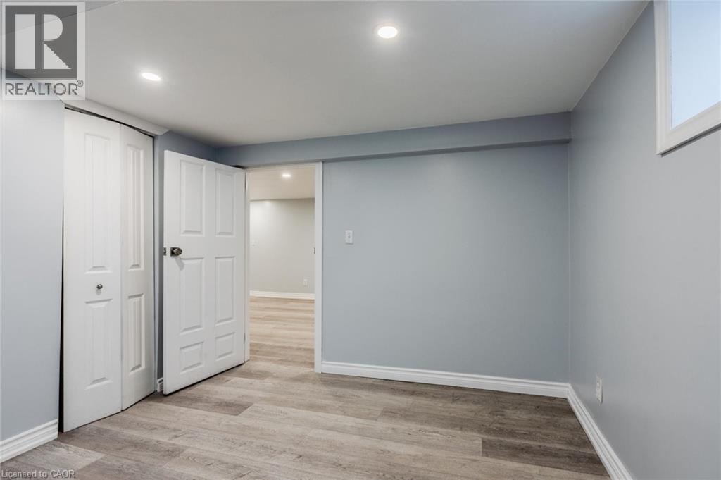 106 Eleanor Avenue, Hamilton, Ontario  L8W 1C8 - Photo 12 - 40797781