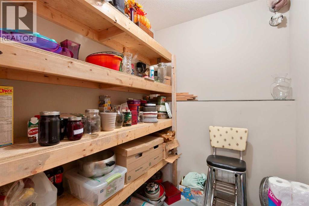 15 Sierra Road, Olds, Alberta  T4H 1X4 - Photo 32 - A2258680