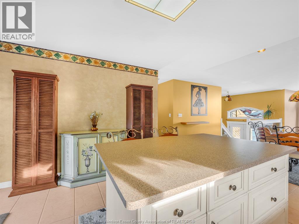 3677 Maguire Street, Windsor, Ontario  N9E 4V5 - Photo 11 - 26000953