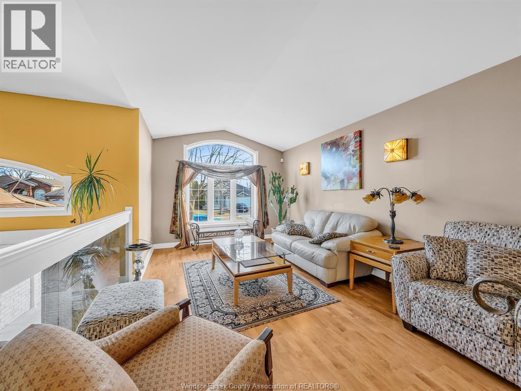 3677 Maguire Street, Windsor, Ontario  N9E 4V5 - Photo 7 - 26000953