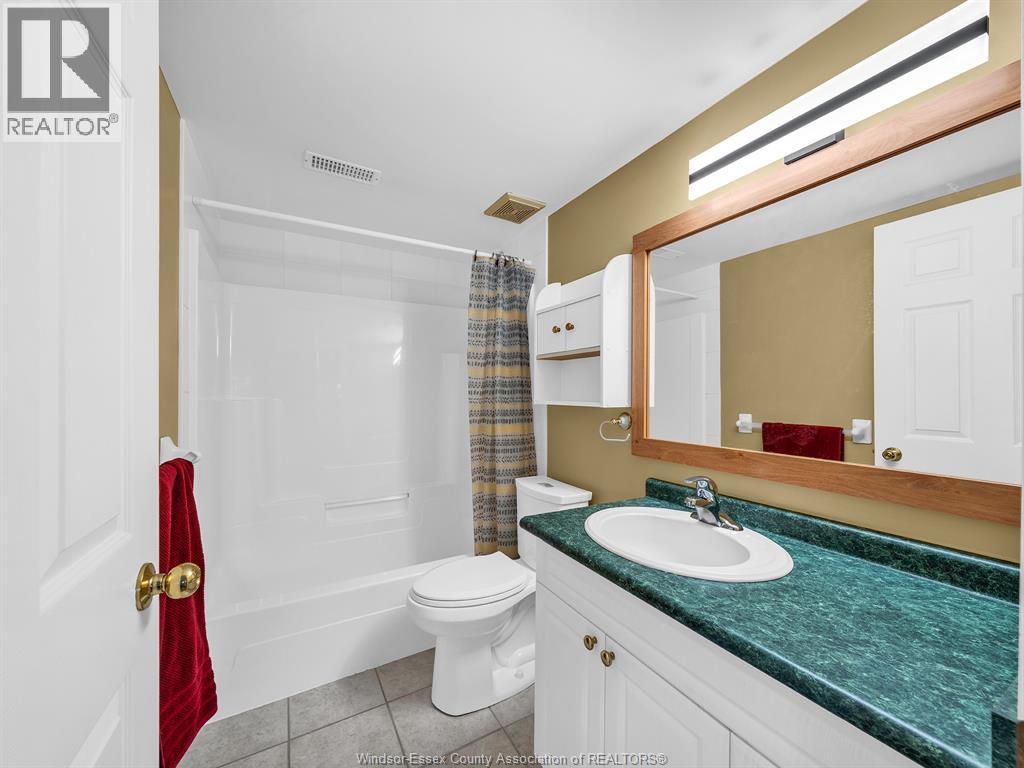 3677 Maguire Street, Windsor, Ontario  N9E 4V5 - Photo 23 - 26000953