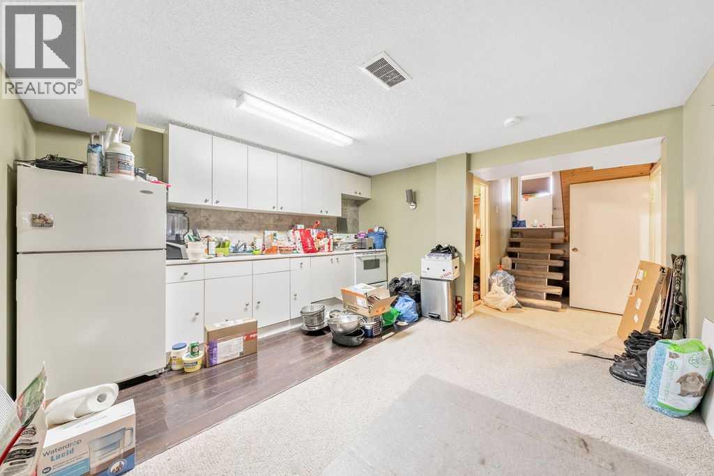 706 68 Avenue Sw, Calgary, Alberta  T2V 0N2 - Photo 20 - A2276364