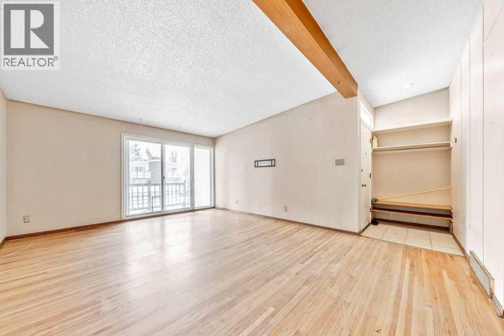 706 68 Avenue Sw, Calgary, Alberta  T2V 0N2 - Photo 4 - A2276364