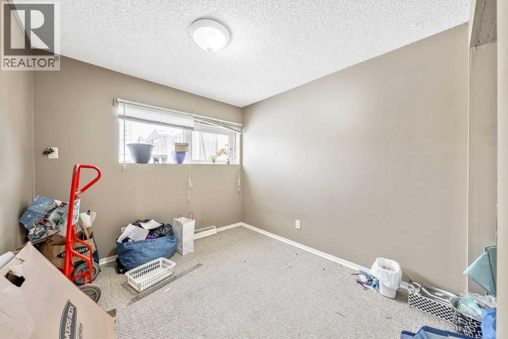 706 68 Avenue Sw, Calgary, Alberta  T2V 0N2 - Photo 17 - A2276364