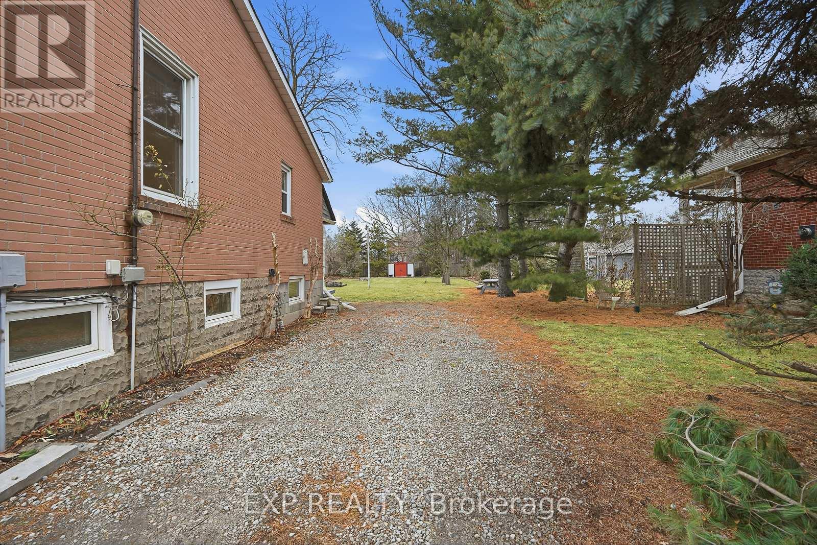 1105 Haig Boulevard, Mississauga, Ontario  L5E 2M4 - Photo 29 - W12690782