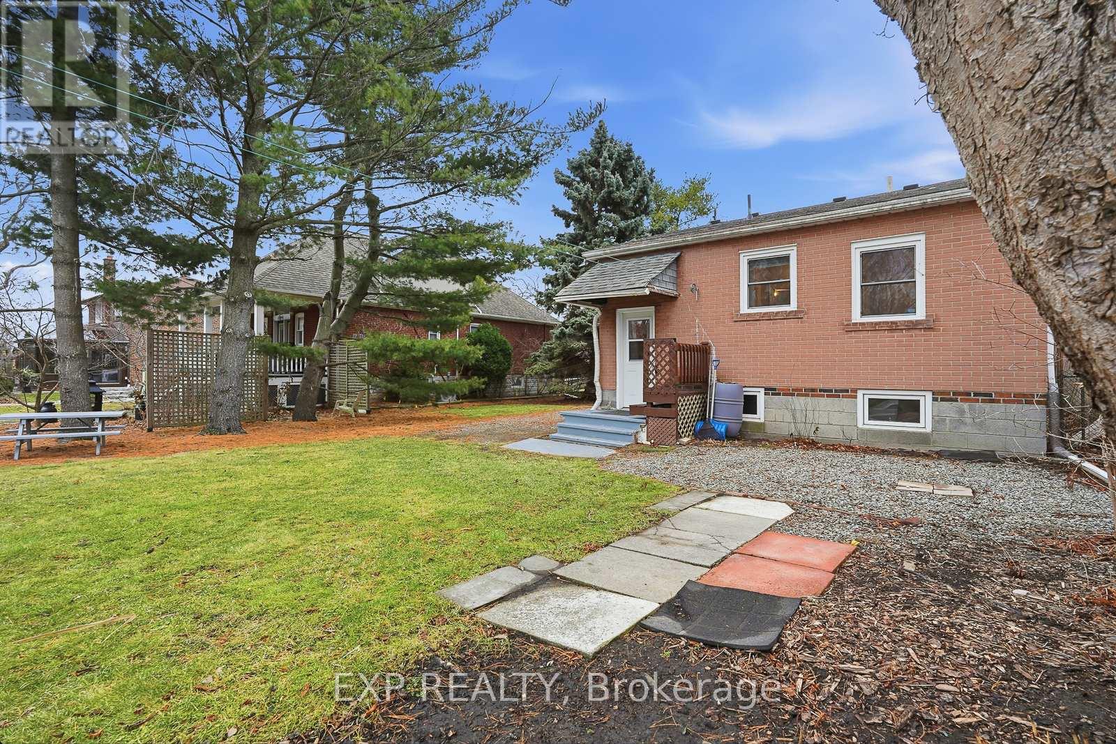 1105 Haig Boulevard, Mississauga, Ontario  L5E 2M4 - Photo 37 - W12690782