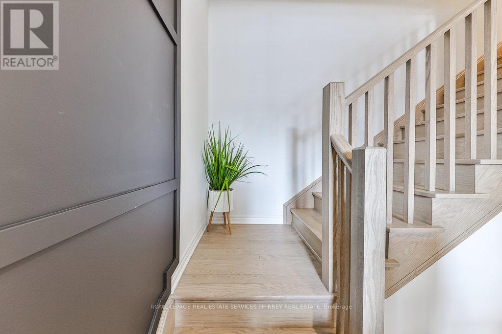 1841 Thames Circle, Milton, Ontario  L9E 2A4 - Photo 17 - W12690786