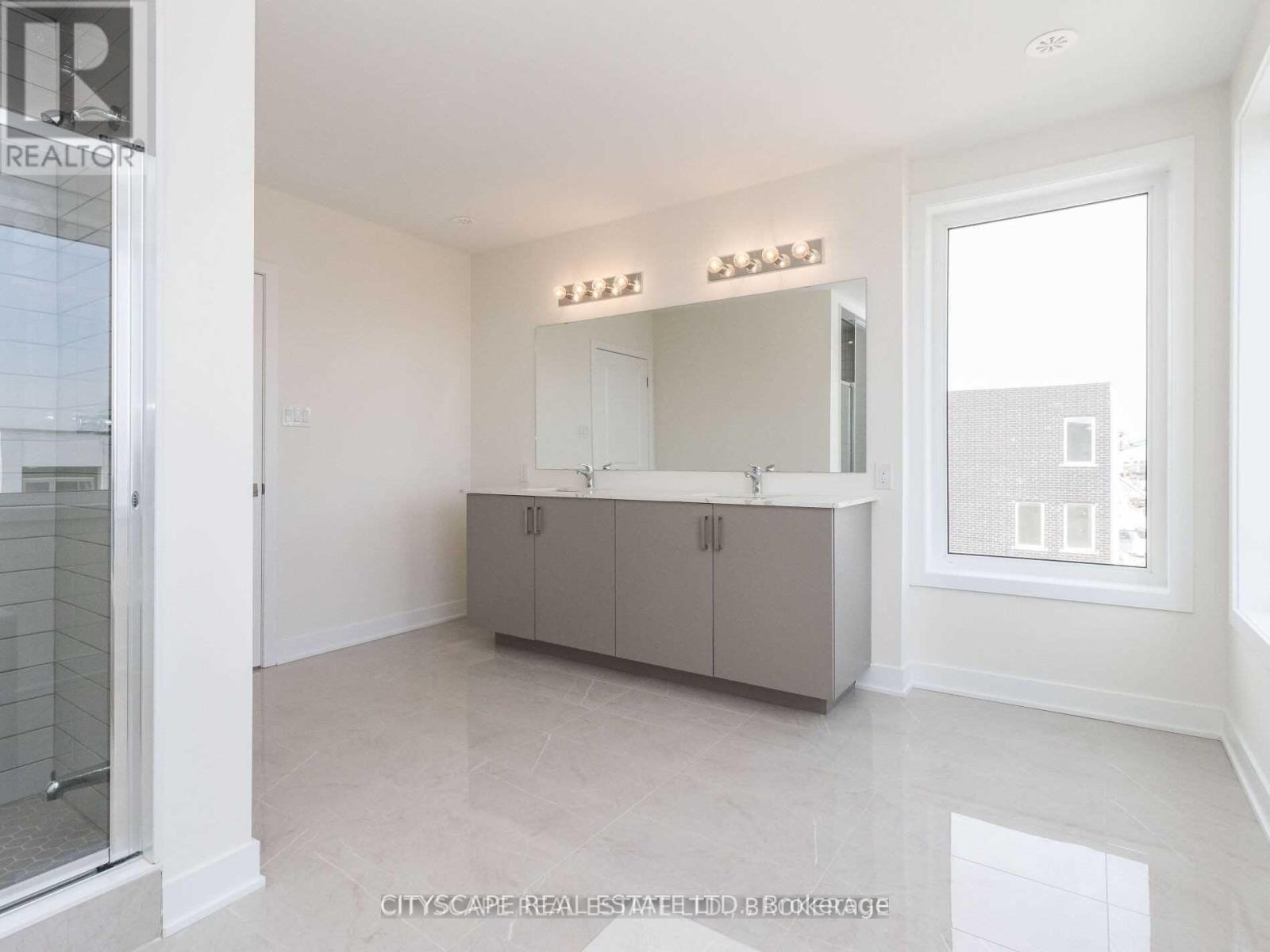 50 William Duncan Road, Toronto, Ontario  M3K 0C5 - Photo 16 - W12690834