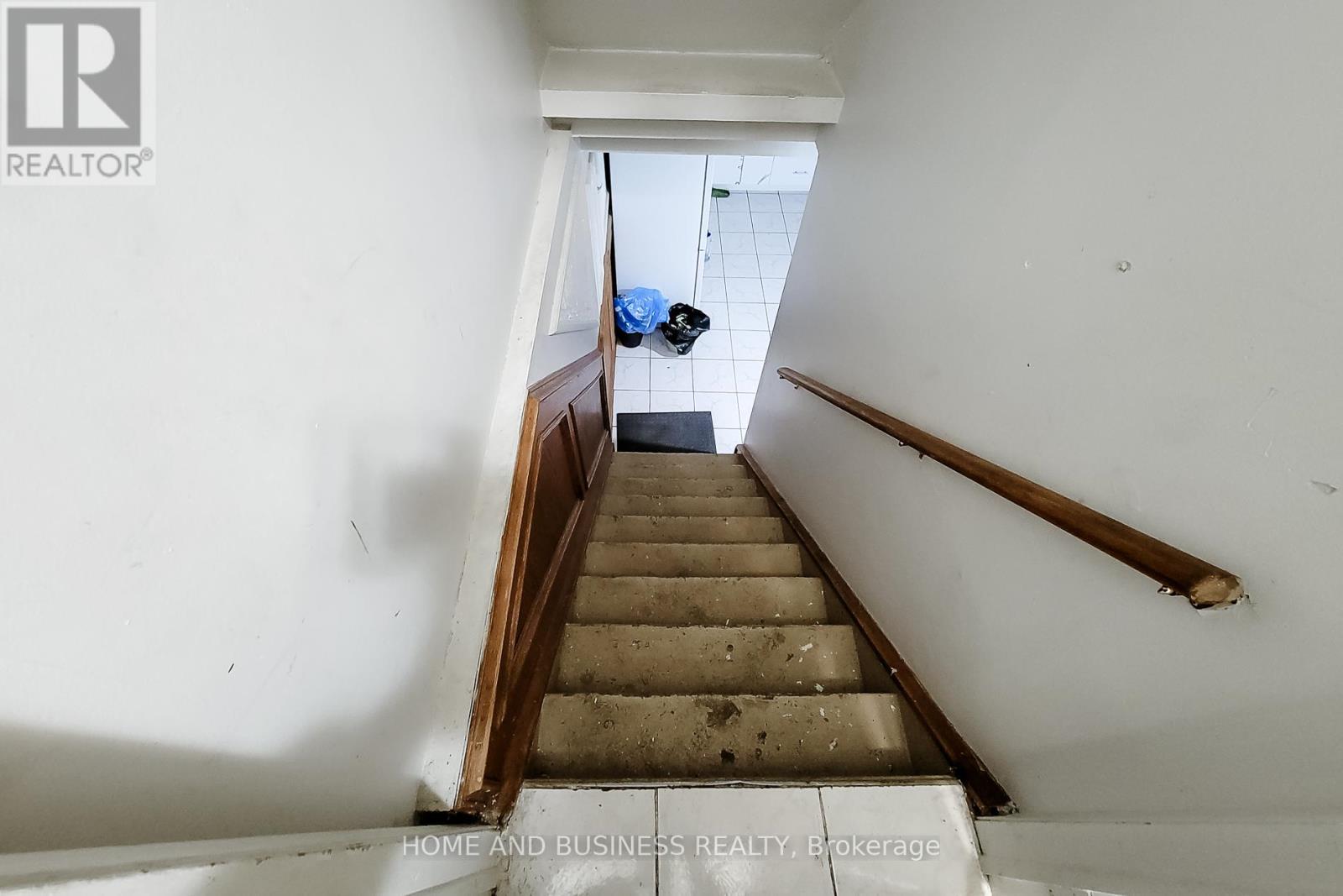 5213 Palomar Crescent, Mississauga, Ontario  L5R 2W8 - Photo 22 - W12690858