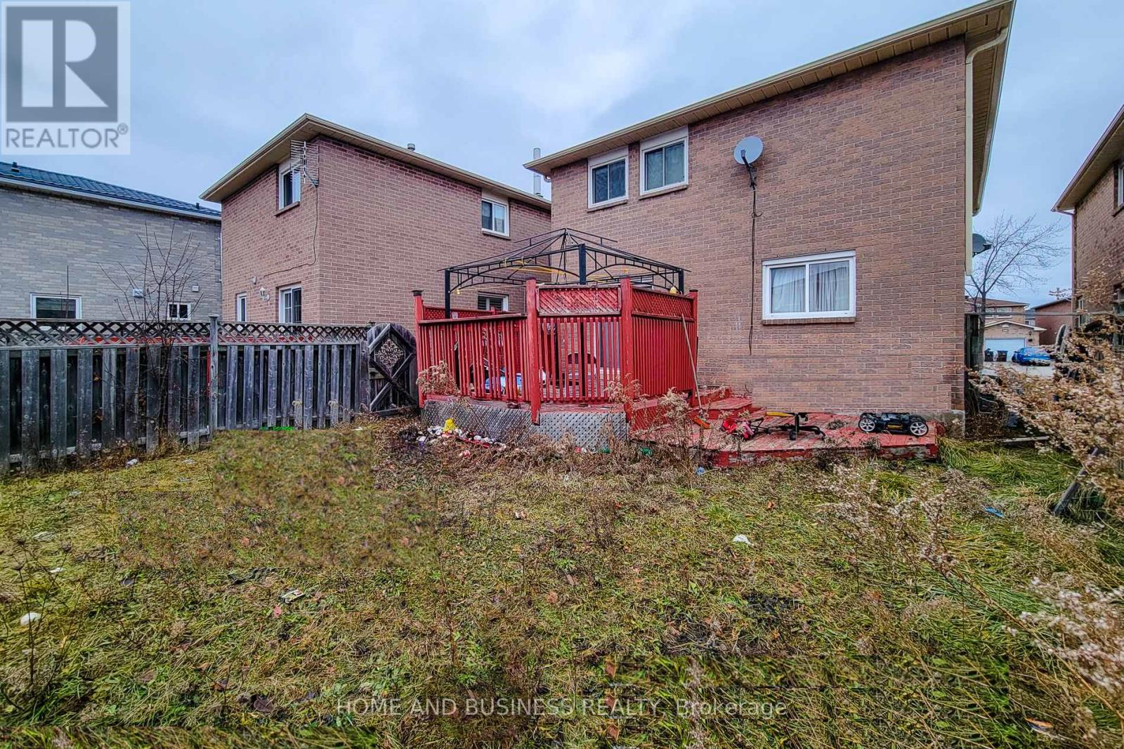 5213 Palomar Crescent, Mississauga, Ontario  L5R 2W8 - Photo 3 - W12690858