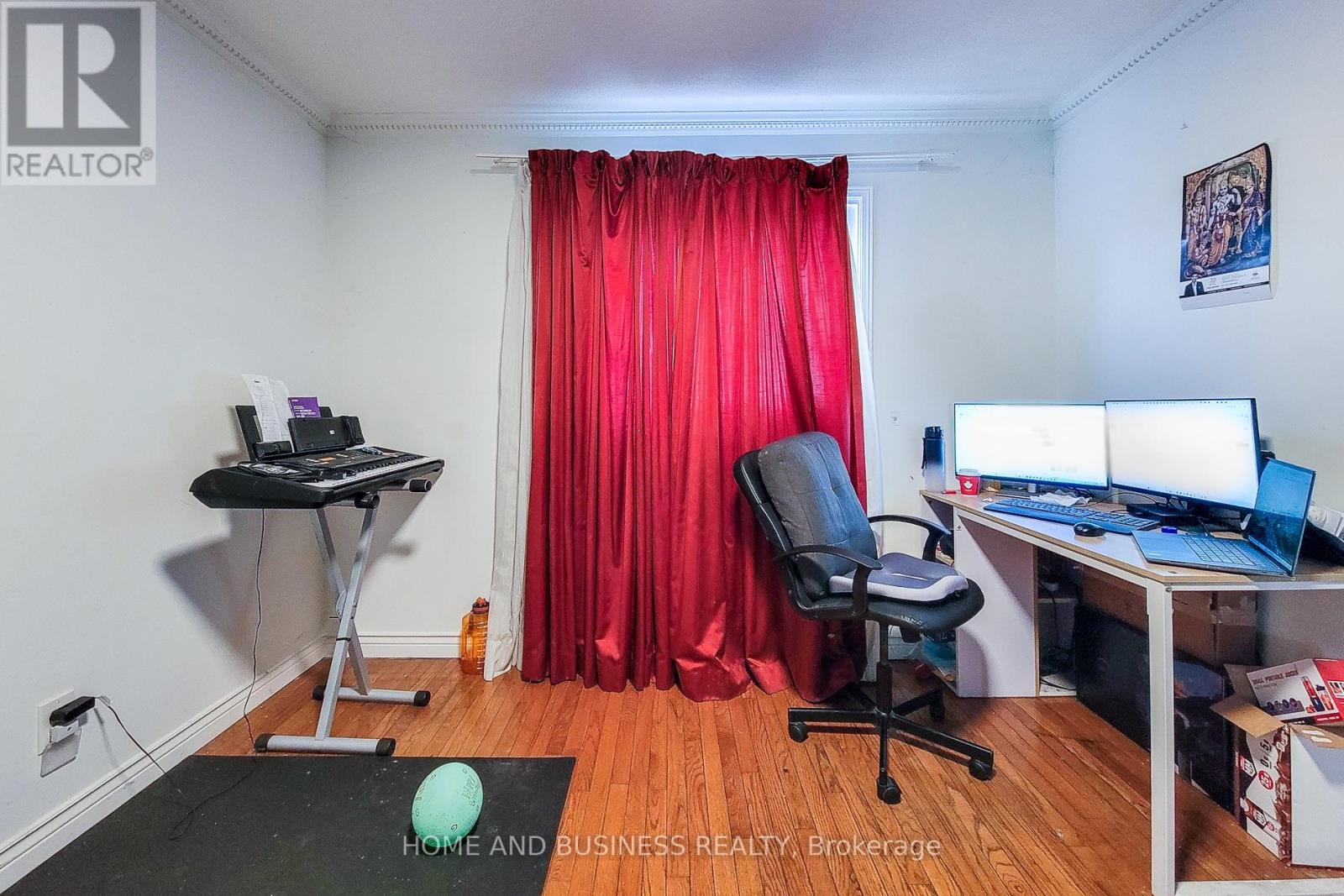 5213 Palomar Crescent, Mississauga, Ontario  L5R 2W8 - Photo 8 - W12690858