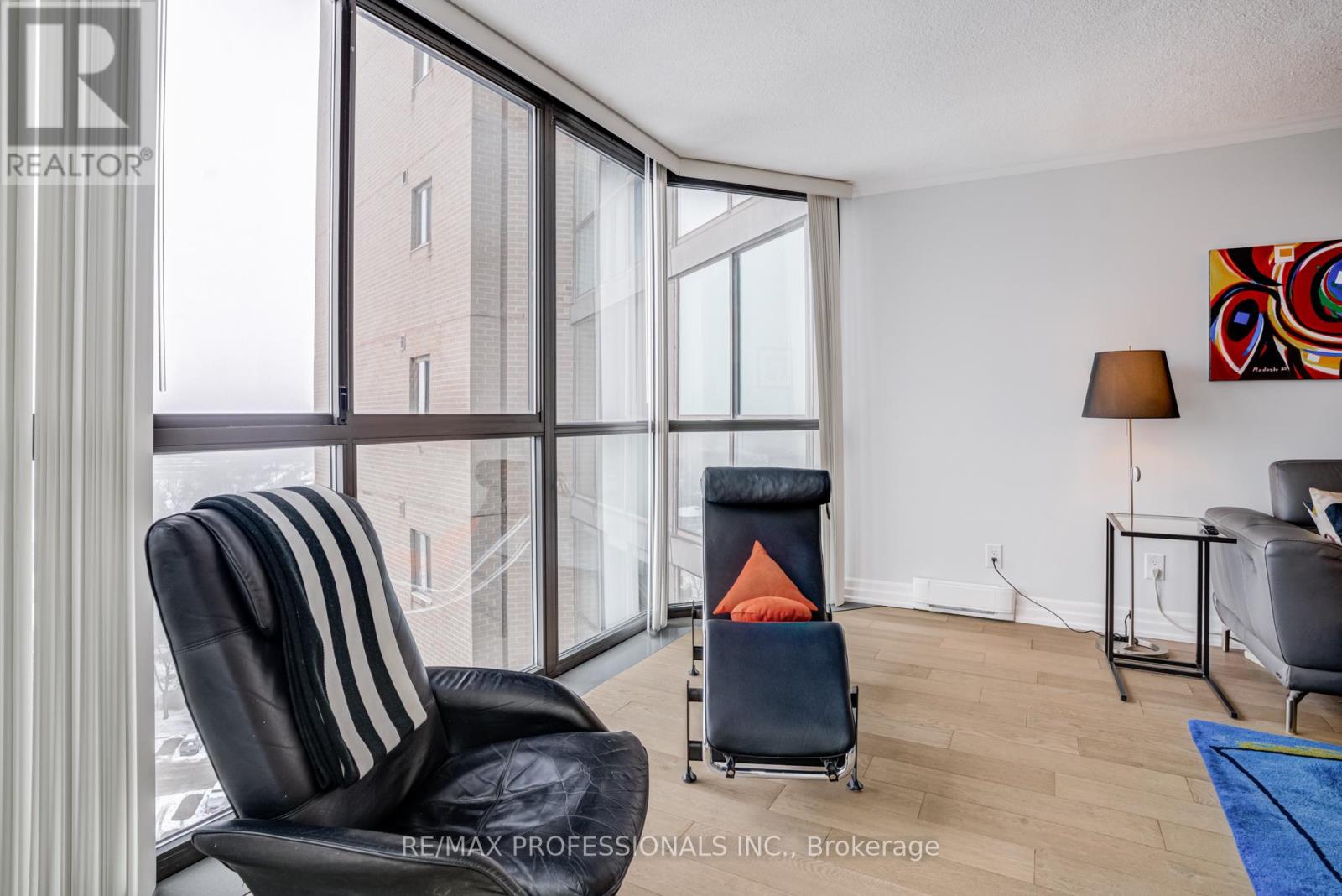 1509 - 40 Richview Road, Toronto, Ontario  M9A 5C1 - Photo 10 - W12690868