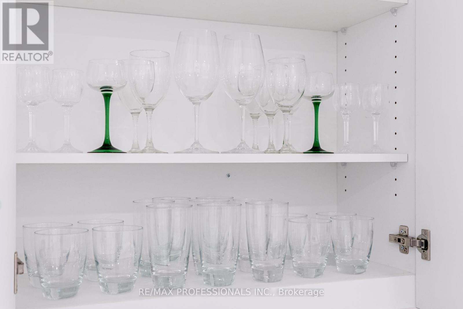 1509 - 40 Richview Road, Toronto, Ontario  M9A 5C1 - Photo 17 - W12690868