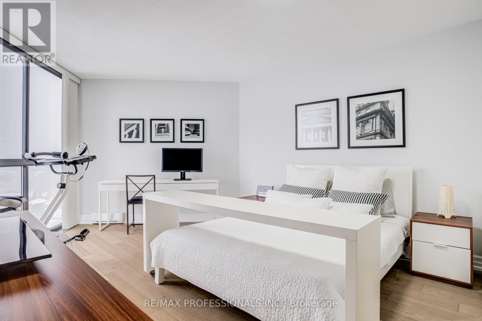 1509 - 40 Richview Road, Toronto, Ontario  M9A 5C1 - Photo 25 - W12690868