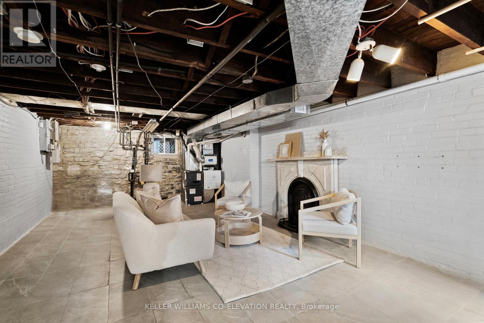 49 Grenadier Road, Toronto, Ontario  M6R 1R1 - Photo 30 - W12690900