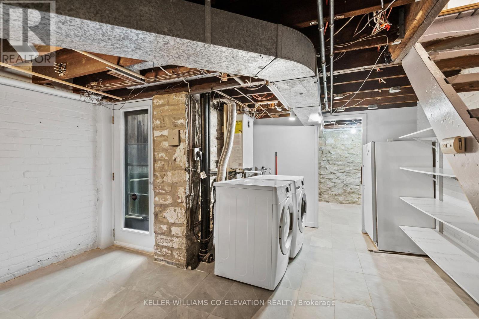 49 Grenadier Road, Toronto, Ontario  M6R 1R1 - Photo 33 - W12690900