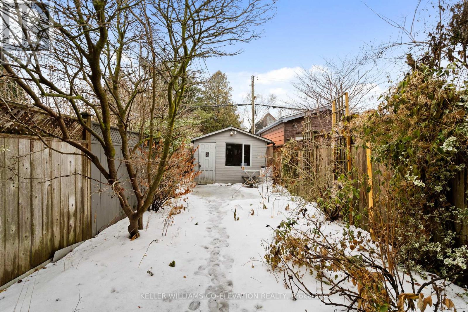 49 Grenadier Road, Toronto, Ontario  M6R 1R1 - Photo 36 - W12690900
