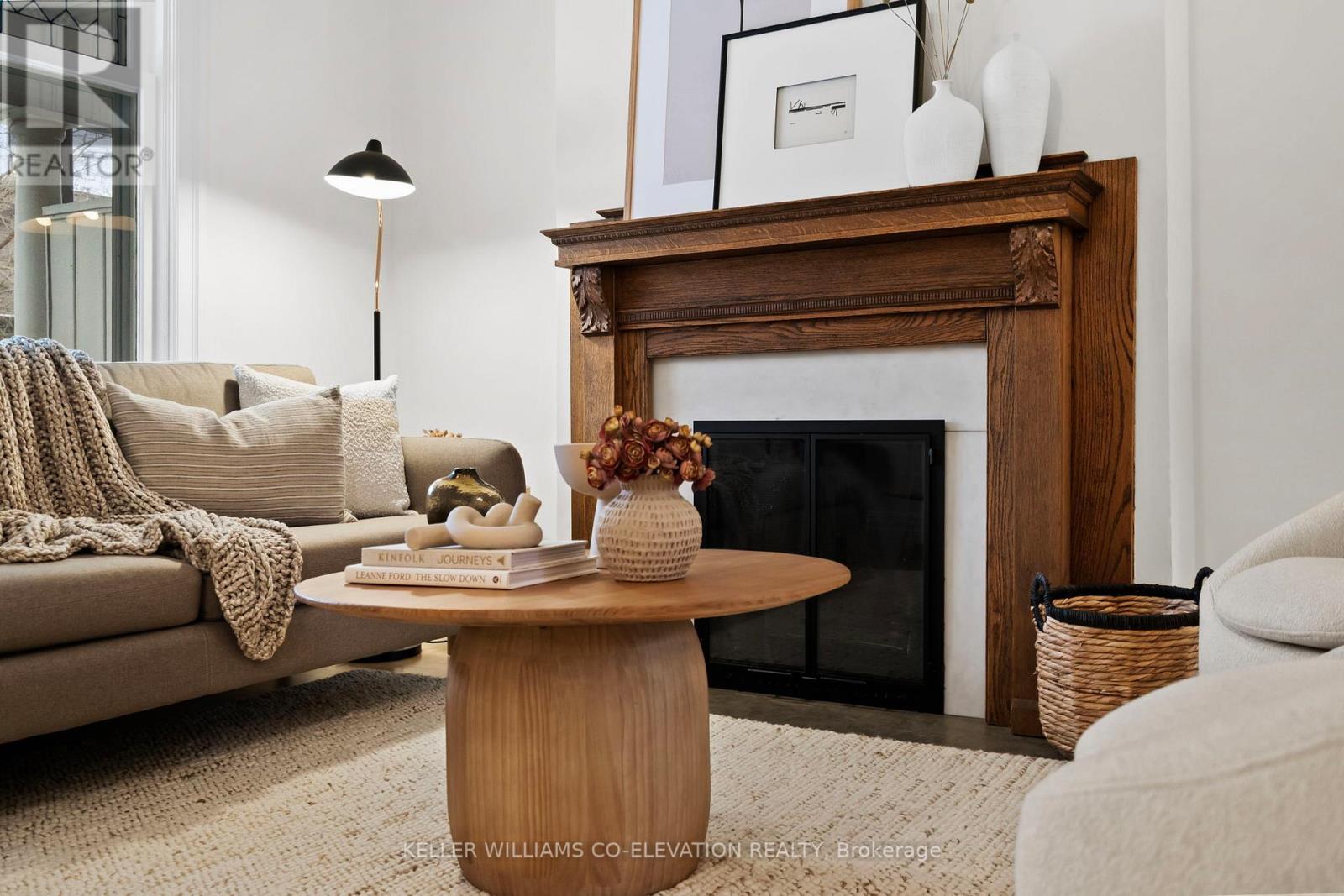 49 Grenadier Road, Toronto, Ontario  M6R 1R1 - Photo 5 - W12690900