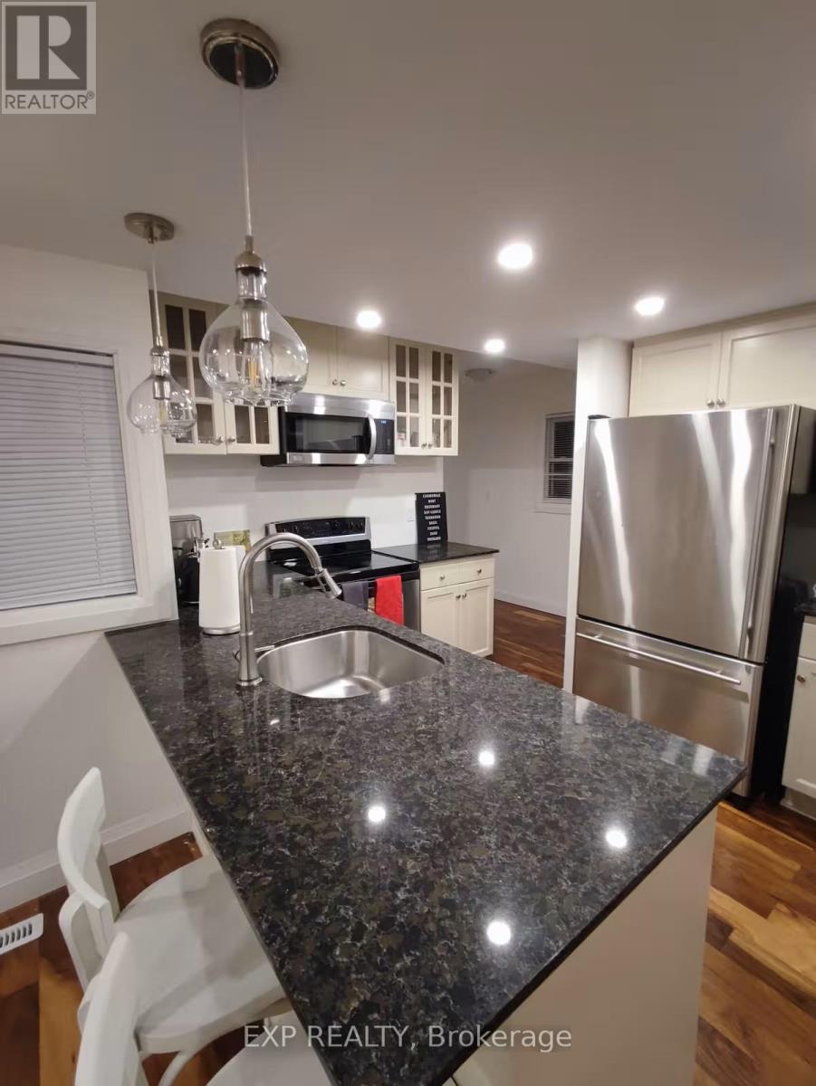 4364 Homewood Avenue, Niagara Falls, Ontario  L2E 4X2 - Photo 6 - X12690804