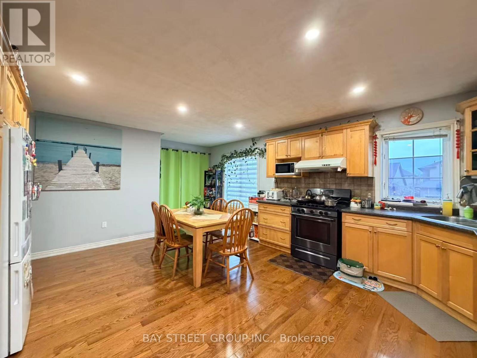 8483 Glavcic Drive, Niagara Falls, Ontario  L2H 0B5 - Photo 17 - X12690902