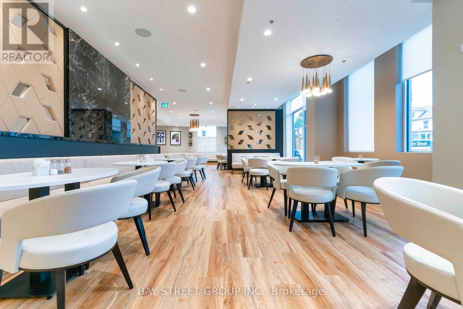 814 - 5698 Main Street, Niagara Falls, Ontario  L2G 5Z4 - Photo 16 - X12690908