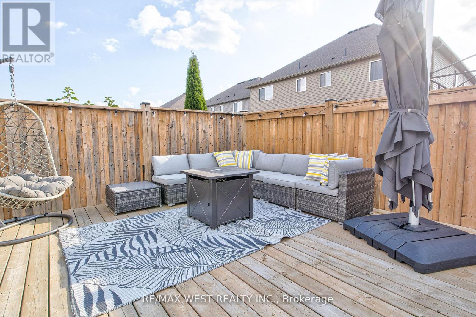 68 Challenger Avenue, North Dumfries, Ontario  N0B 1E0 - Photo 41 - X12690910