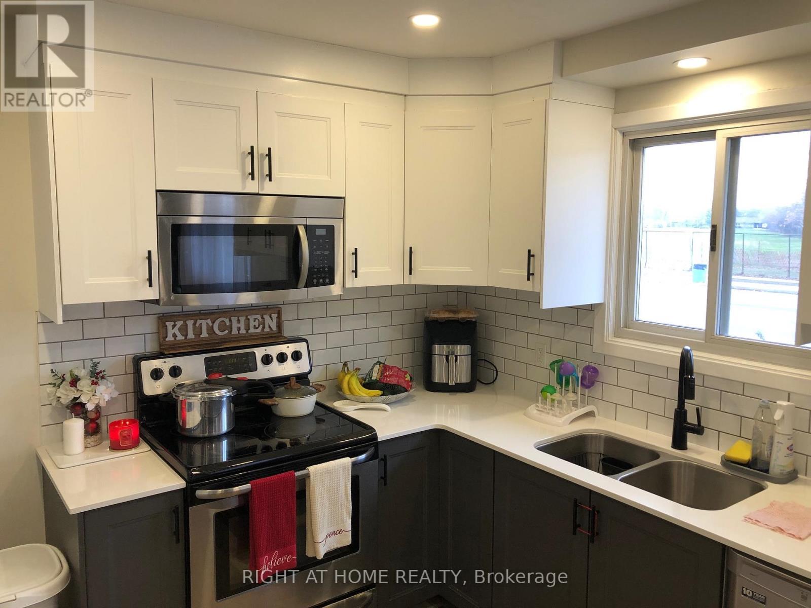 564 Lake Street, St. Catharines, Ontario  L2N 4H9 - Photo 19 - X12690916