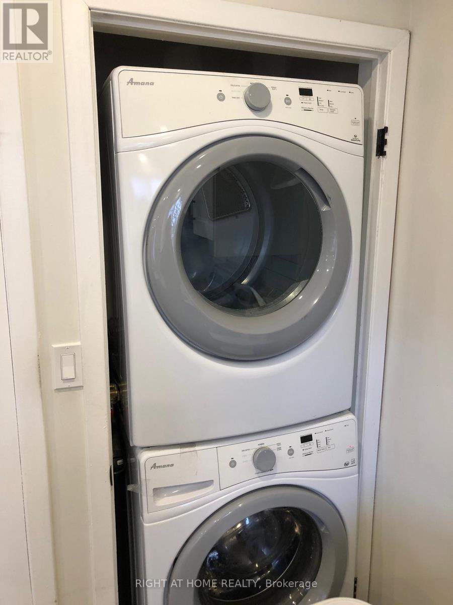 564 Lake Street, St. Catharines, Ontario  L2N 4H9 - Photo 22 - X12690916