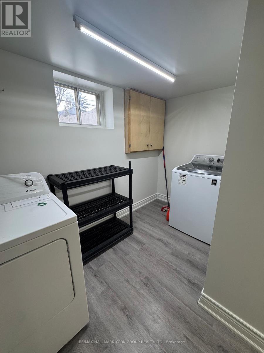 Lower Unit - 856 Krosno Boulevard, Pickering, Ontario  L1W 1H3 - Photo 9 - E12687334