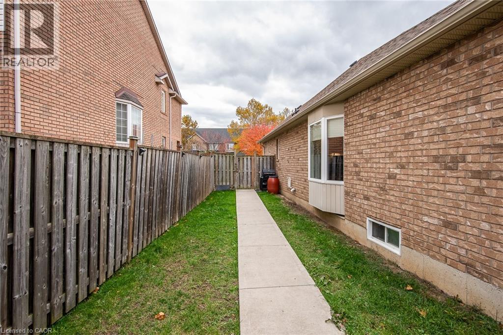 57 Hannon Crescent, Hamilton, Ontario  L0R 1P0 - Photo 8 - 40798122
