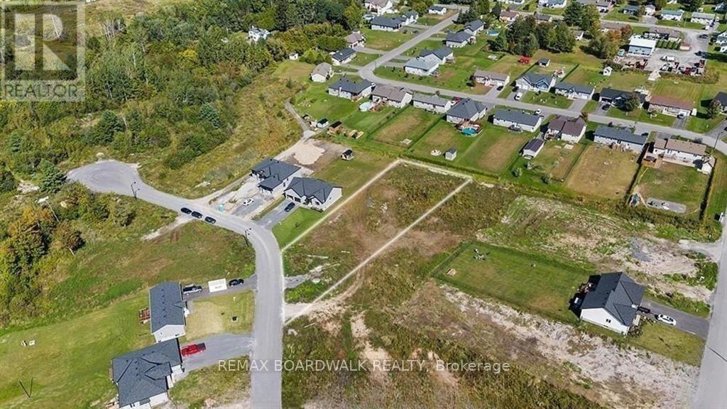 289 Roxanne Street, Clarence-Rockland, Ontario  K0A 1N0 - Photo 2 - X12590338