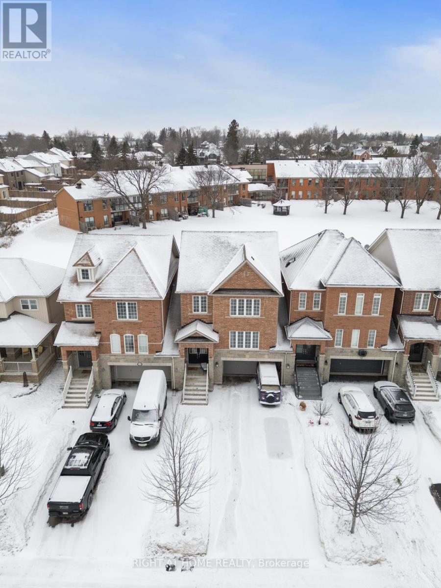 32 RENNIE STREET, Brock, Ontario