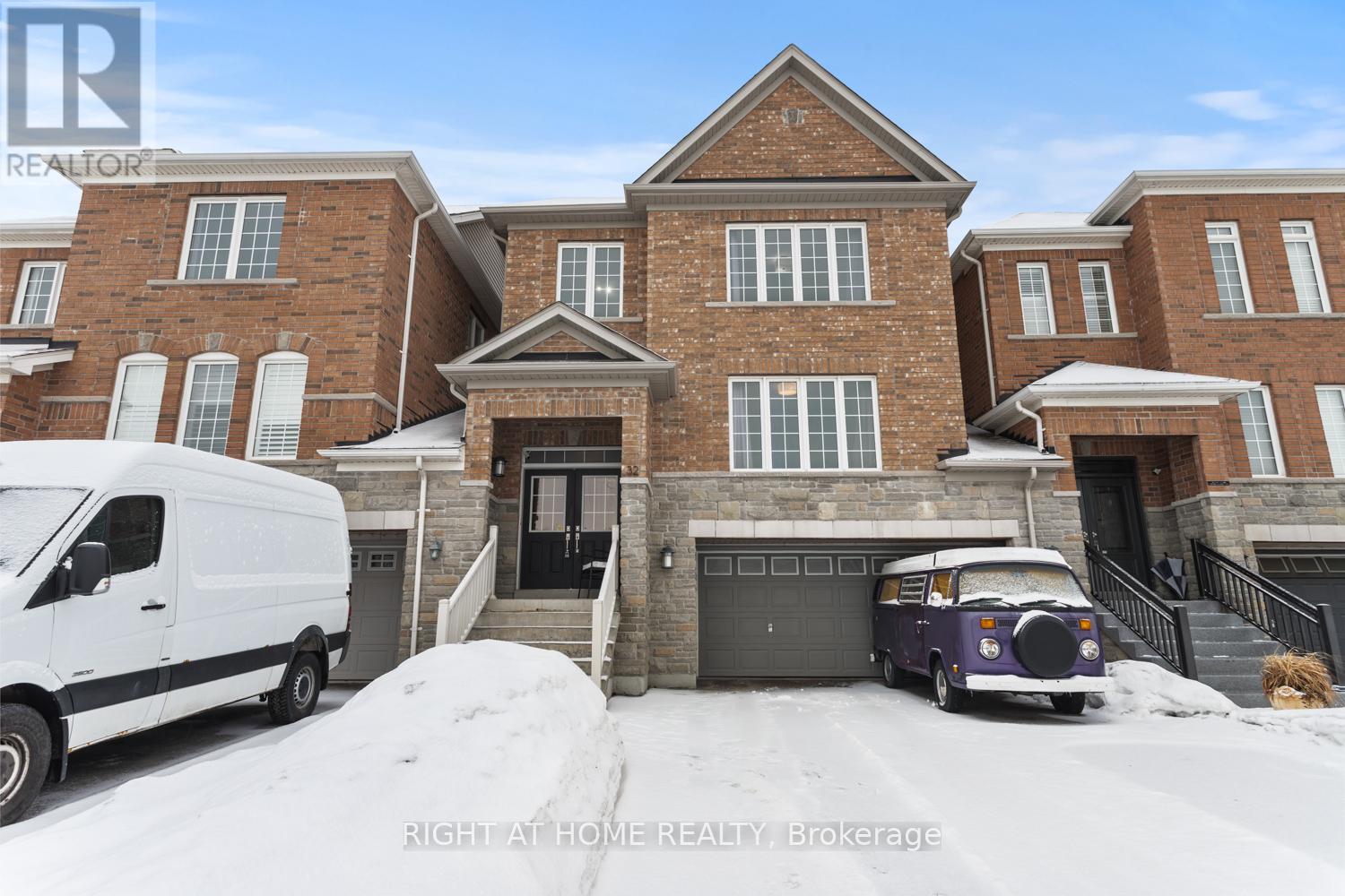 32 Rennie Street, Brock, Ontario L0C 1H0 - Photo 2 - N12691164