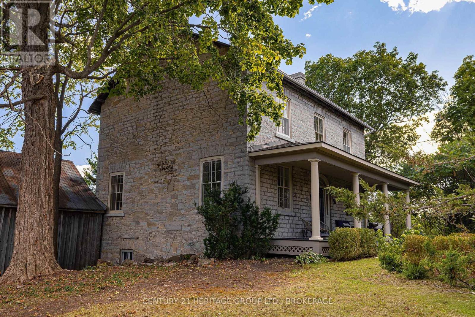 1049 Highway 2 E, Kingston, Ontario  K7L 4V1 - Photo 1 - X12691000