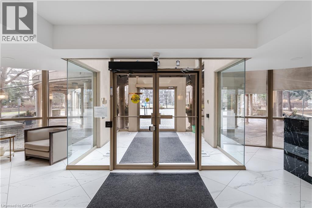 45 Kingsbridge Garden Circle Unit# 3208, Mississauga, Ontario  L5R 3K4 - Photo 4 - 40798059