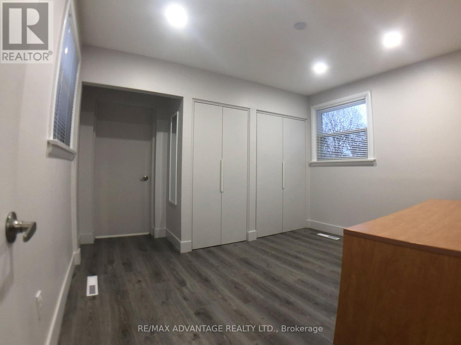 206-208 Barry Place, London North, Ontario  N6H 1K1 - Photo 21 - X12691046