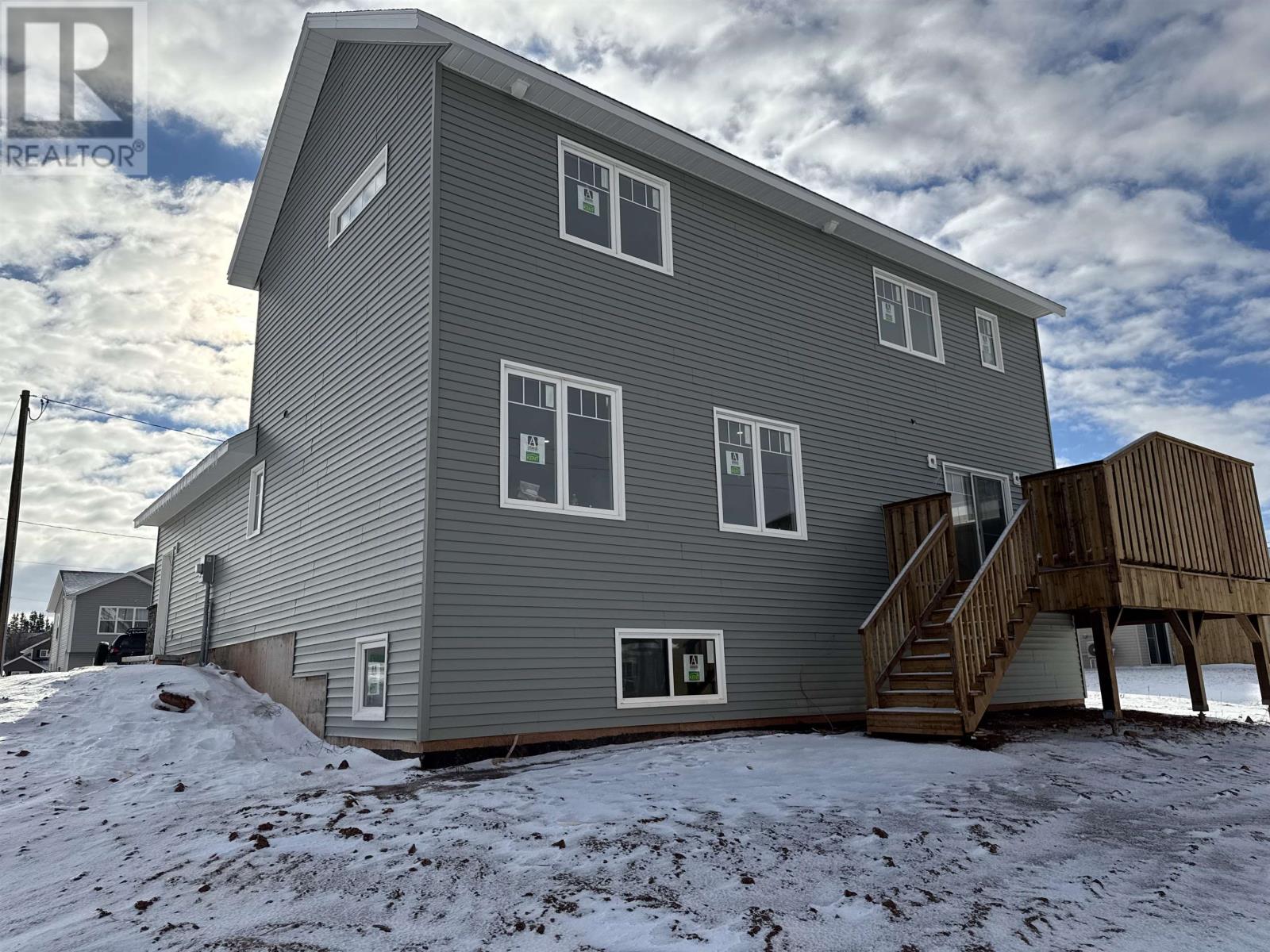 137 Oak Drive, Charlottetown, Prince Edward Island  C1A 6T4 - Photo 4 - 202520901