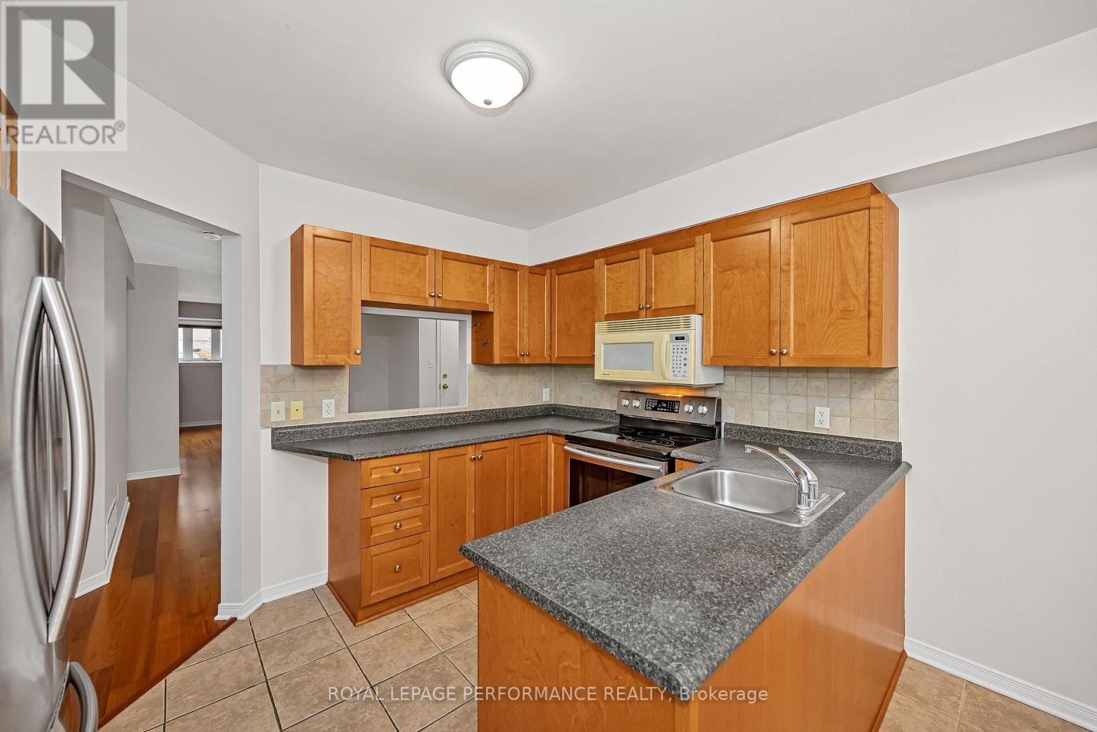 2 - 80 Briargate Private, Ottawa, Ontario  K4A 0C3 - Photo 15 - X12690936