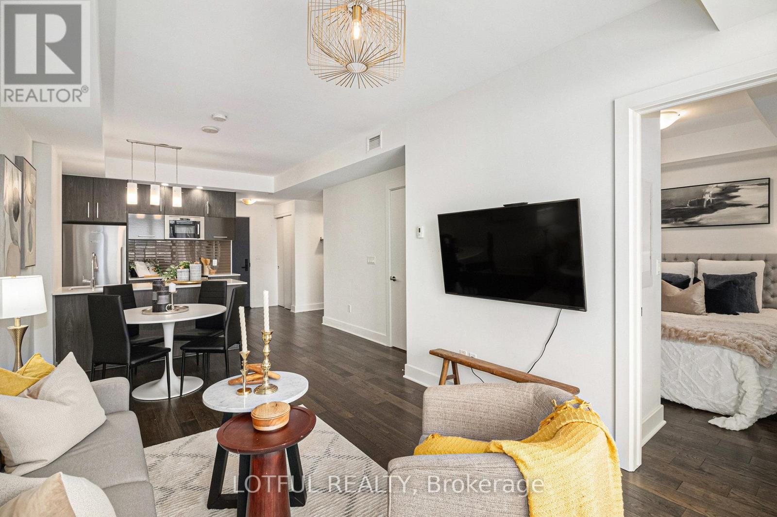 1604 - 255 Bay Street, Ottawa, Ontario  K1R 0C5 - Photo 11 - X12690994