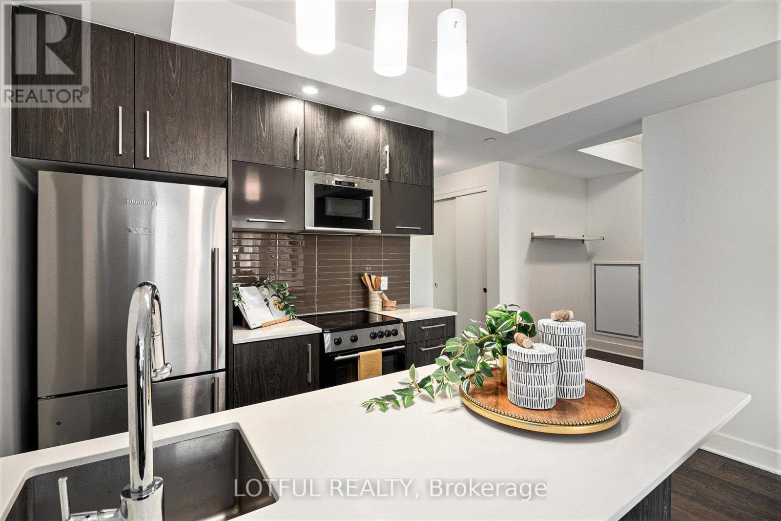 1604 - 255 Bay Street, Ottawa, Ontario  K1R 0C5 - Photo 6 - X12690994