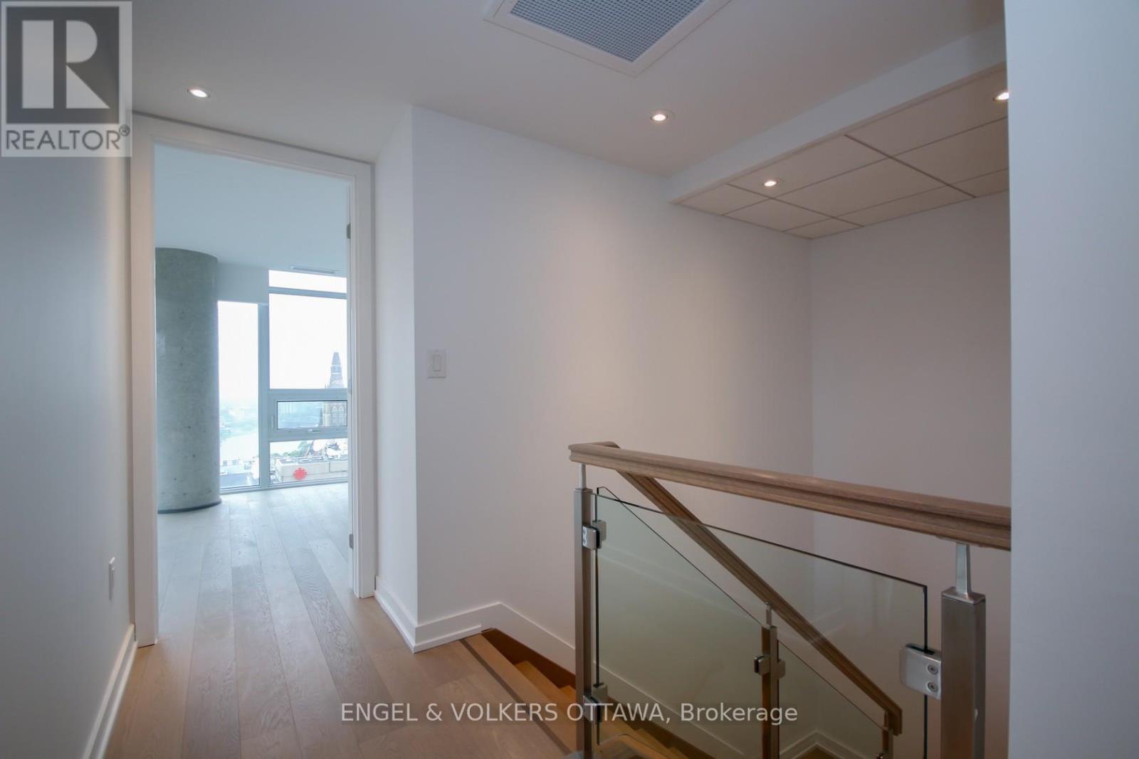 2209 - 199 Slater Street, Ottawa, Ontario  K1P 0C8 - Photo 11 - X12691216