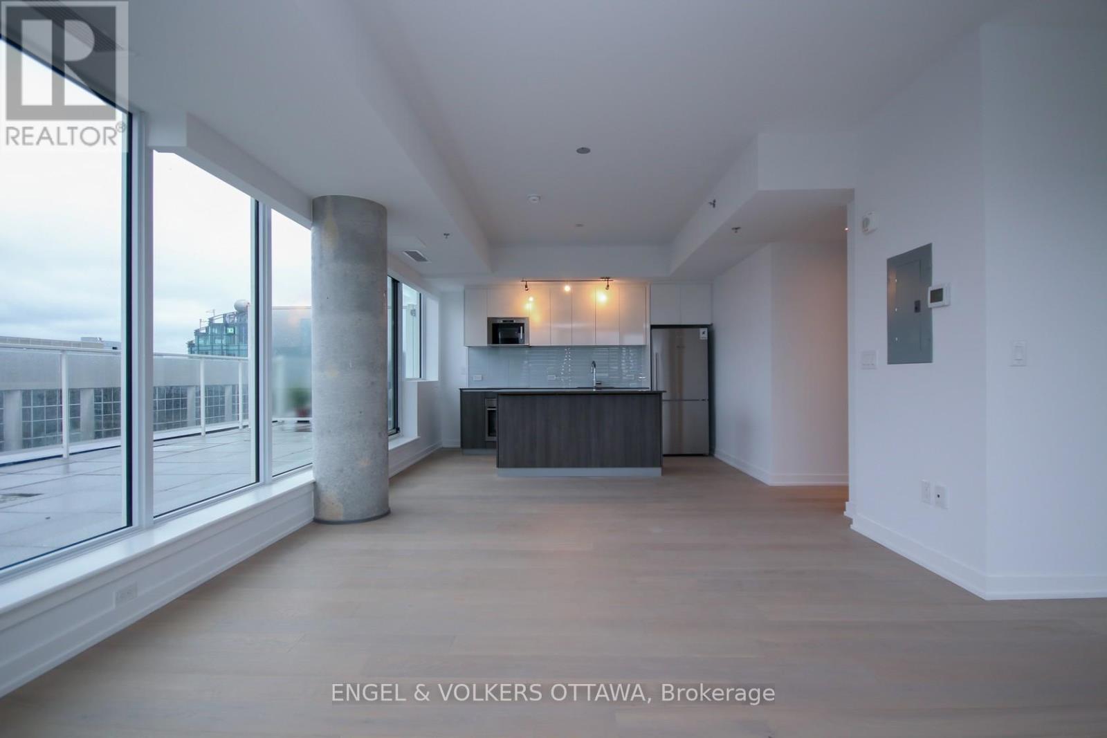 2209 - 199 Slater Street, Ottawa, Ontario  K1P 0C8 - Photo 5 - X12691216