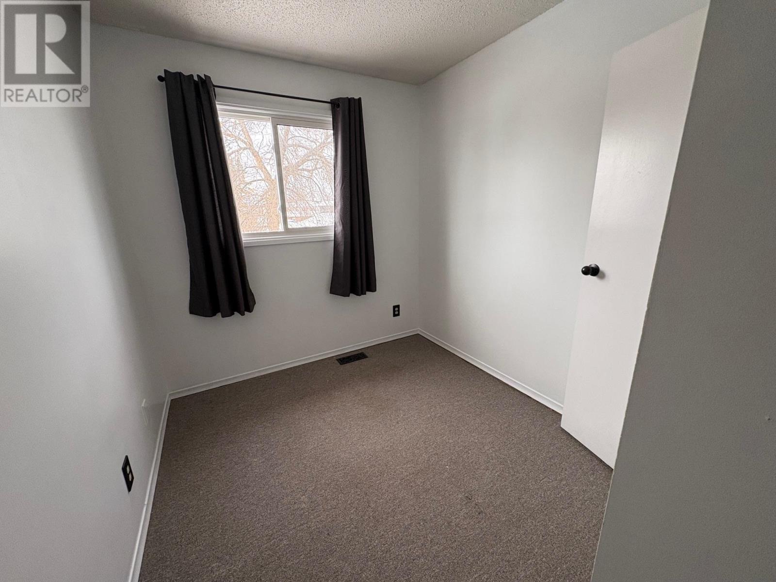 376 Wentworth Cres, Thunder Bay, Ontario  P7A 7S5 - Photo 22 - TB2600005